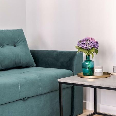 Modern Apartment Lviv Luaran gambar