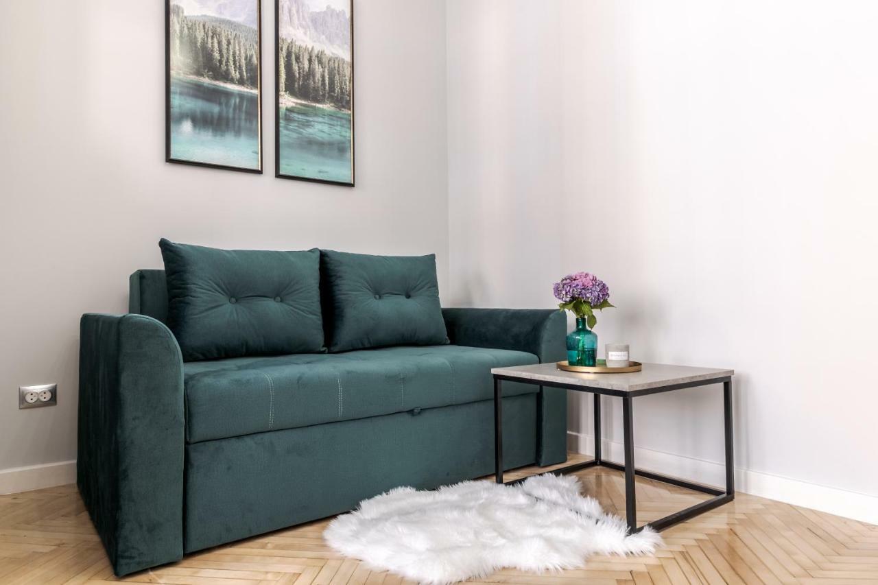 Modern Apartment Lviv Luaran gambar
