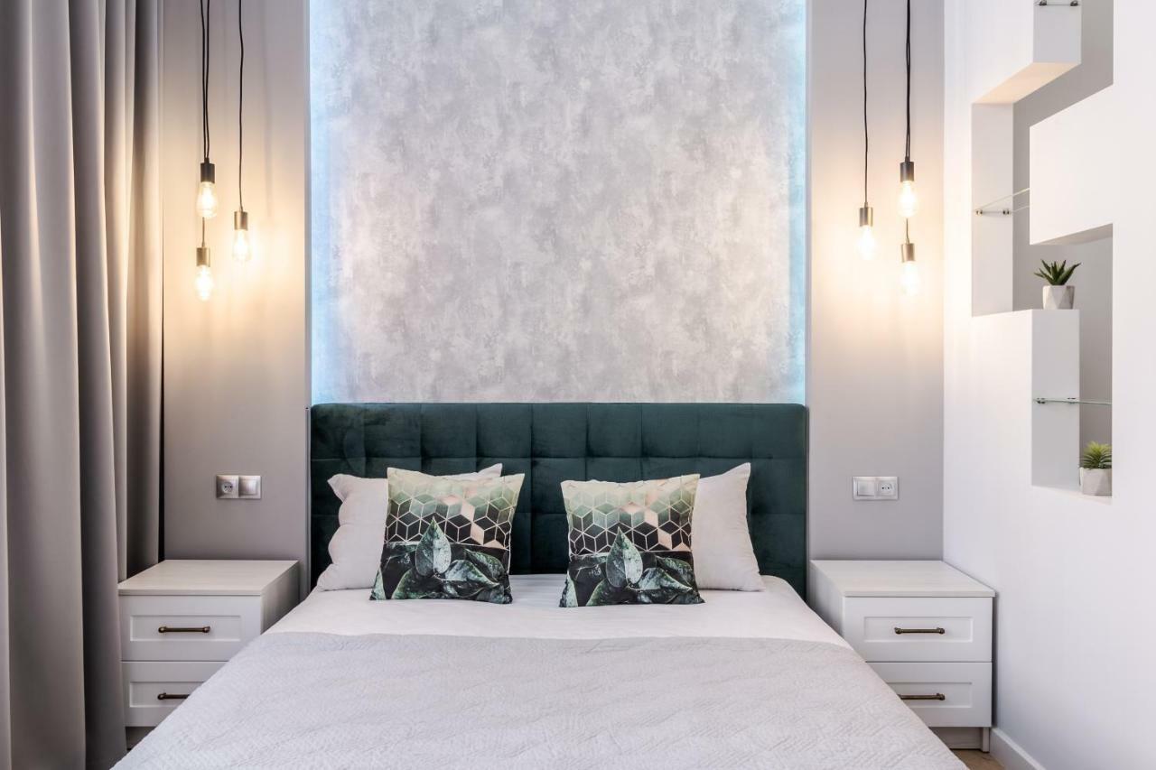 Modern Apartment Lviv Luaran gambar