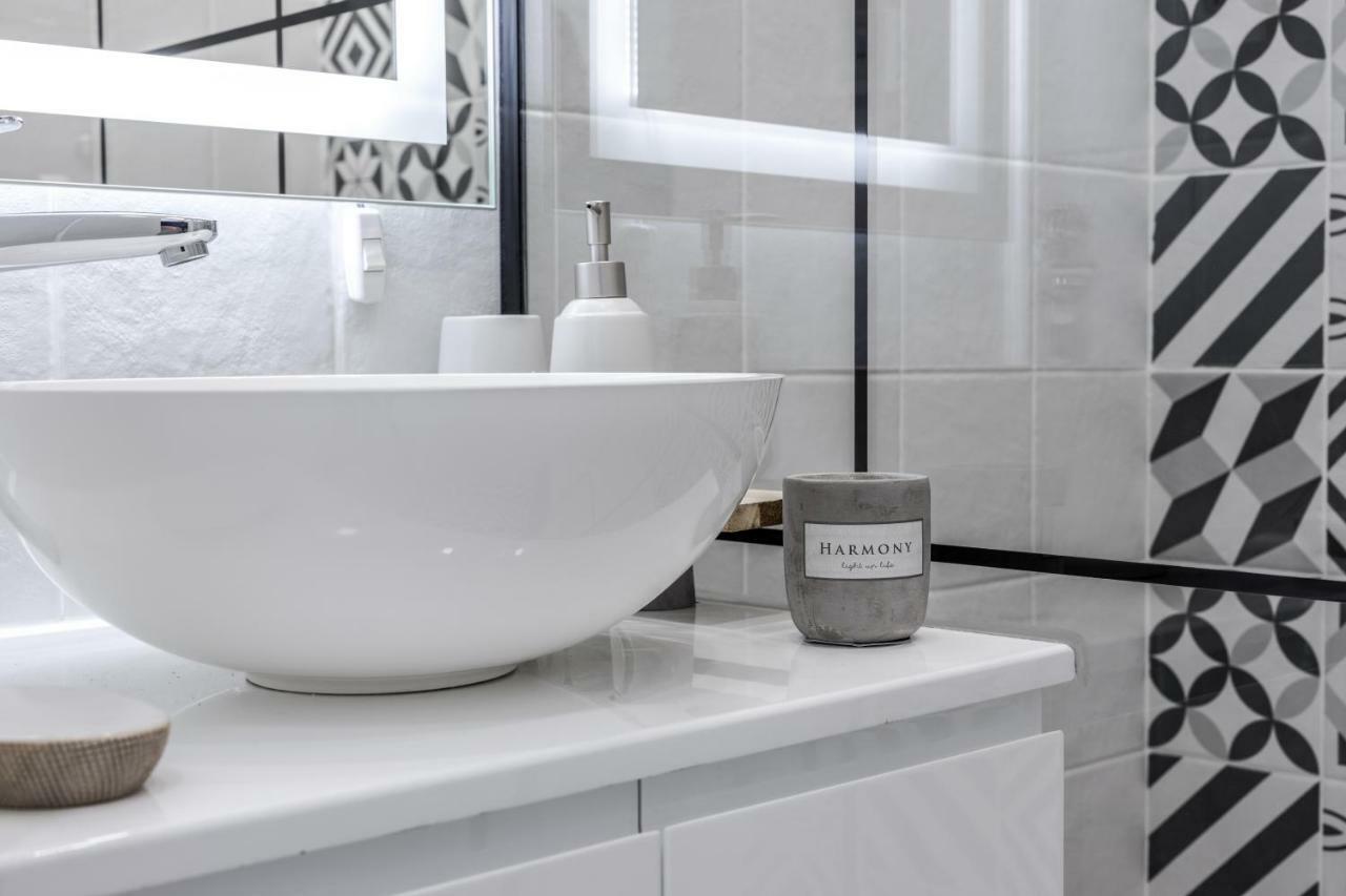 Modern Apartment Lviv Luaran gambar